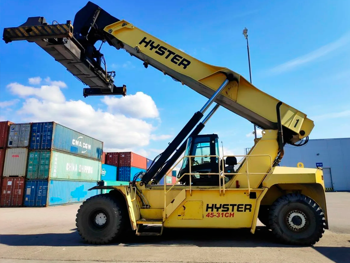 Мониторинг погрузчика Hyster — точный учёт топлива и реальной загруженности техники