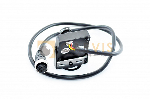 Миниатюрная черная камера видеонаблюдения Carvis MS-303 с регулируемым объективом и зеленым фильтром на передней панели, закрепленная на регулируемой опоре с возможностью крепления к различным поверхностям.